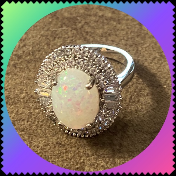 Cubic Zirconia Opal 925 Ring Size 7 - Picture 3 of 6